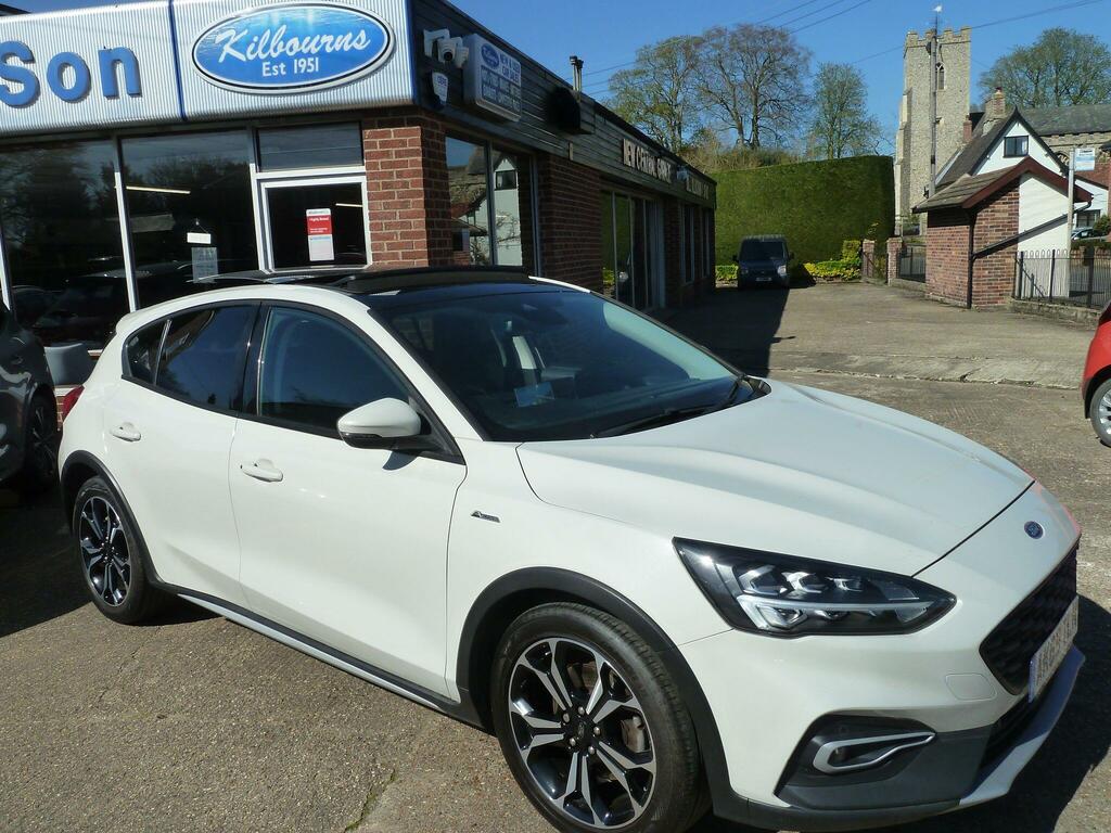 Ford Focus 1.5T Ecoboost Active X Euro 6 Ss White