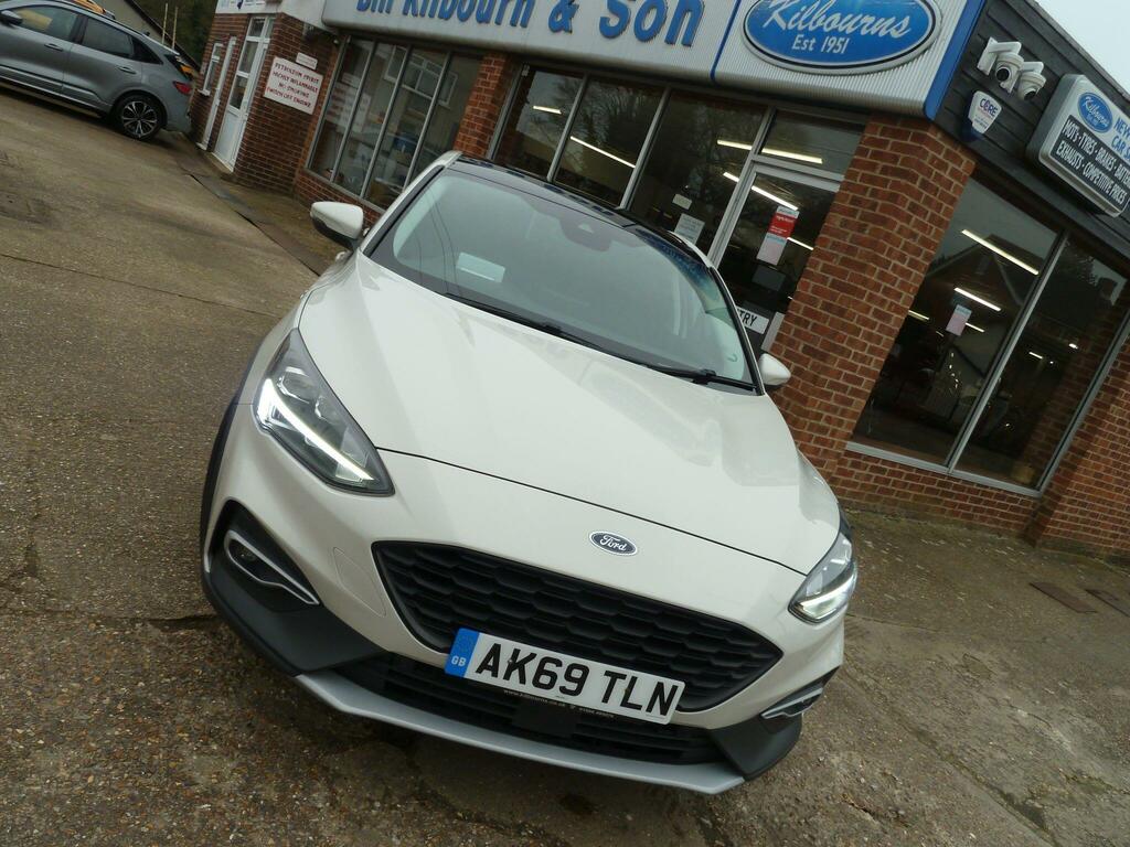 Ford Focus 1.5T Ecoboost Active X Euro 6 Ss AK69TLN White #5