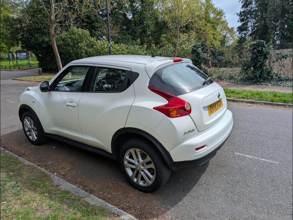 Nissan Juke 1.6 Acenta Suv Euro 5 Ss 117 DV14VGM White #5