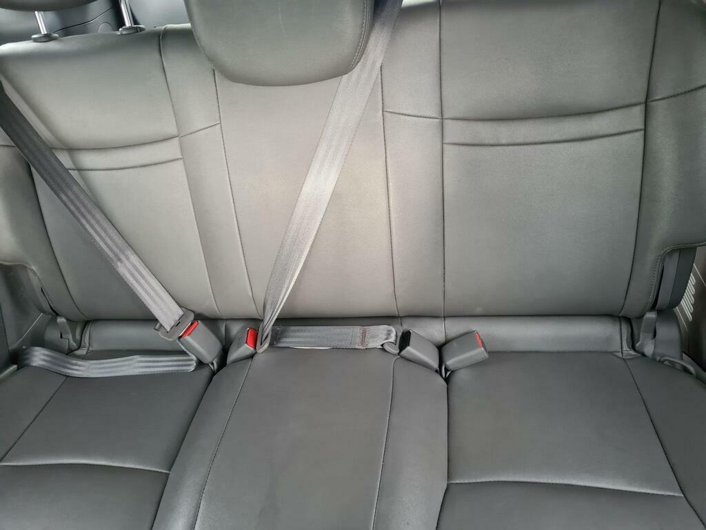 SsangYong Turismo 2.2D Ex Euro 6 White #4