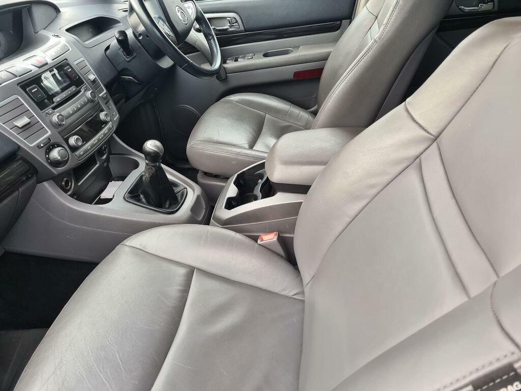 SsangYong Turismo 2.2D Ex Euro 6 White #5