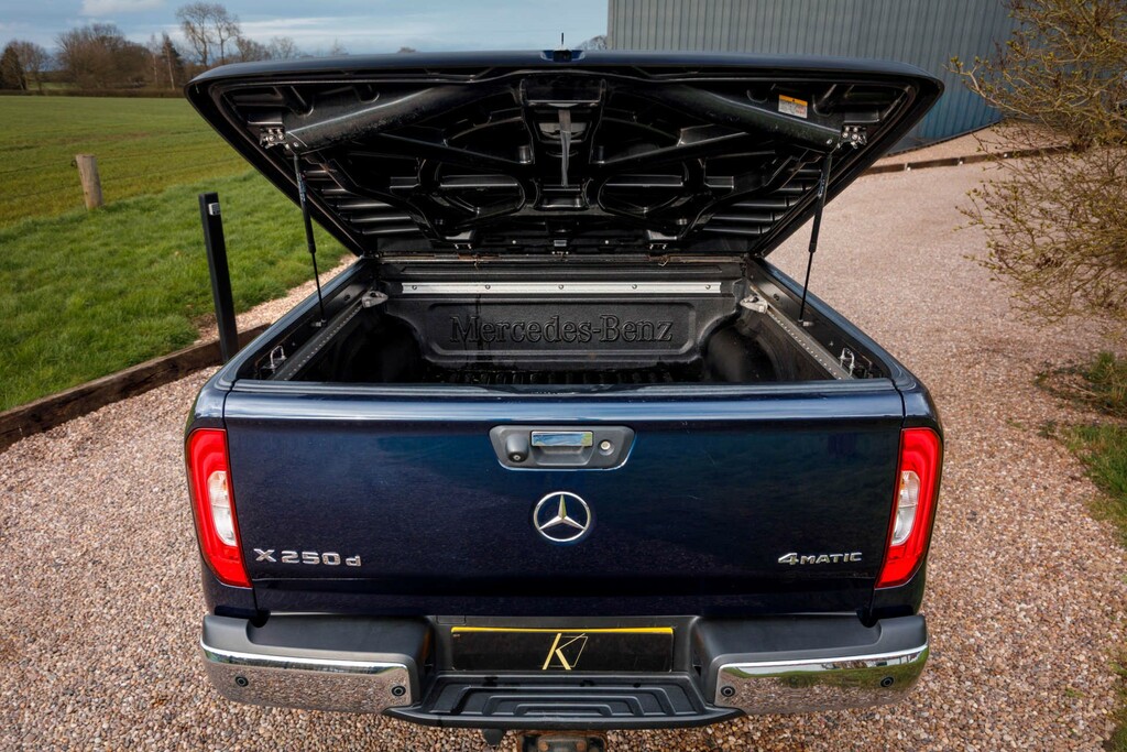 Mercedes-Benz X Class 2.3 Cdi Power 4Matic Euro 6 Black #35