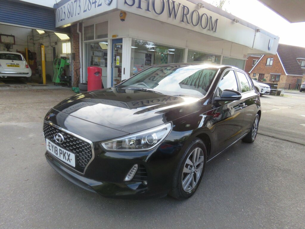 Hyundai I30 1.0 T-gdi Blue Drive Se Nav Euro 6 Ss Black