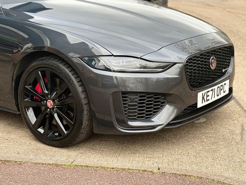 Jaguar XE P300i R-dynamic Hse U5372 Ulez Grey #3