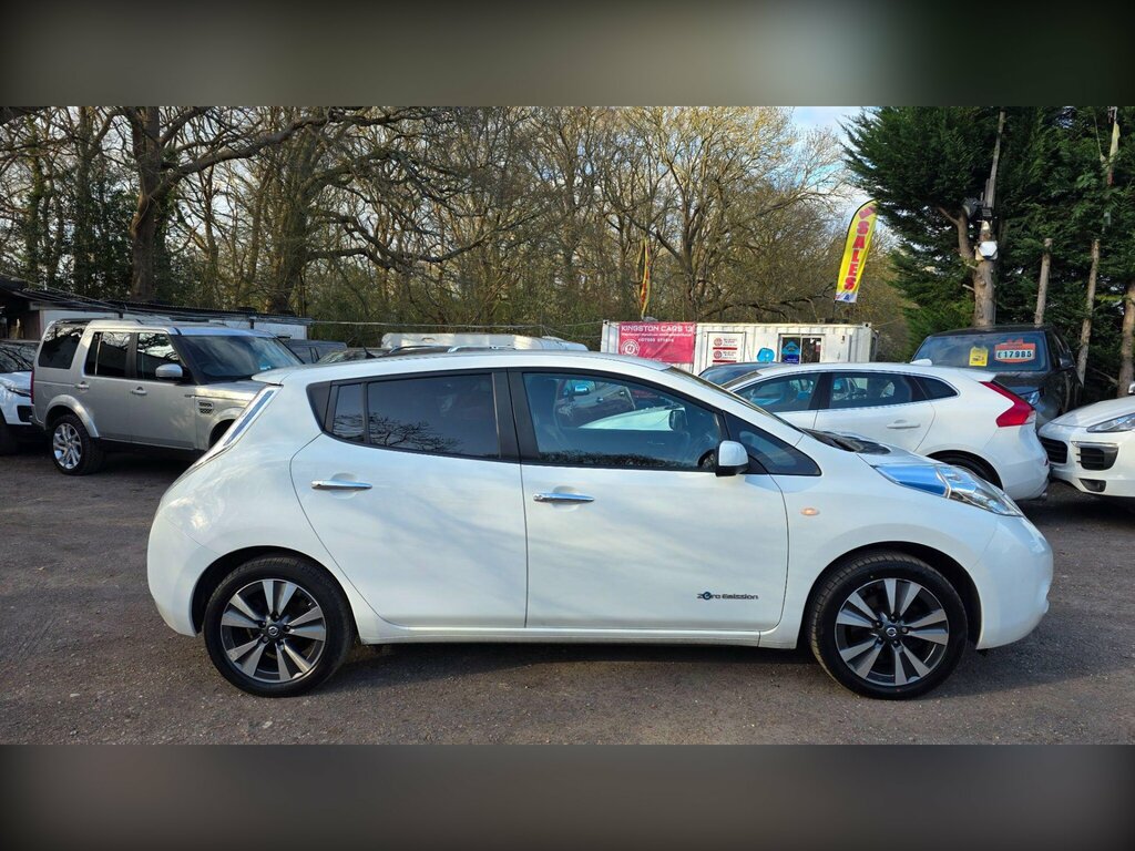 Nissan Leaf 30Kwh Tekna CA67VJO White #6