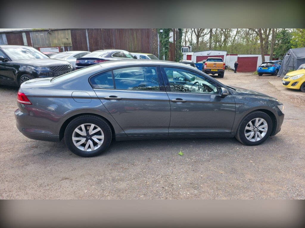 Volkswagen Passat 2.0 Tdi Bluemotion Tech S Dsg Euro 6 Ss GF15GXS Grey #3