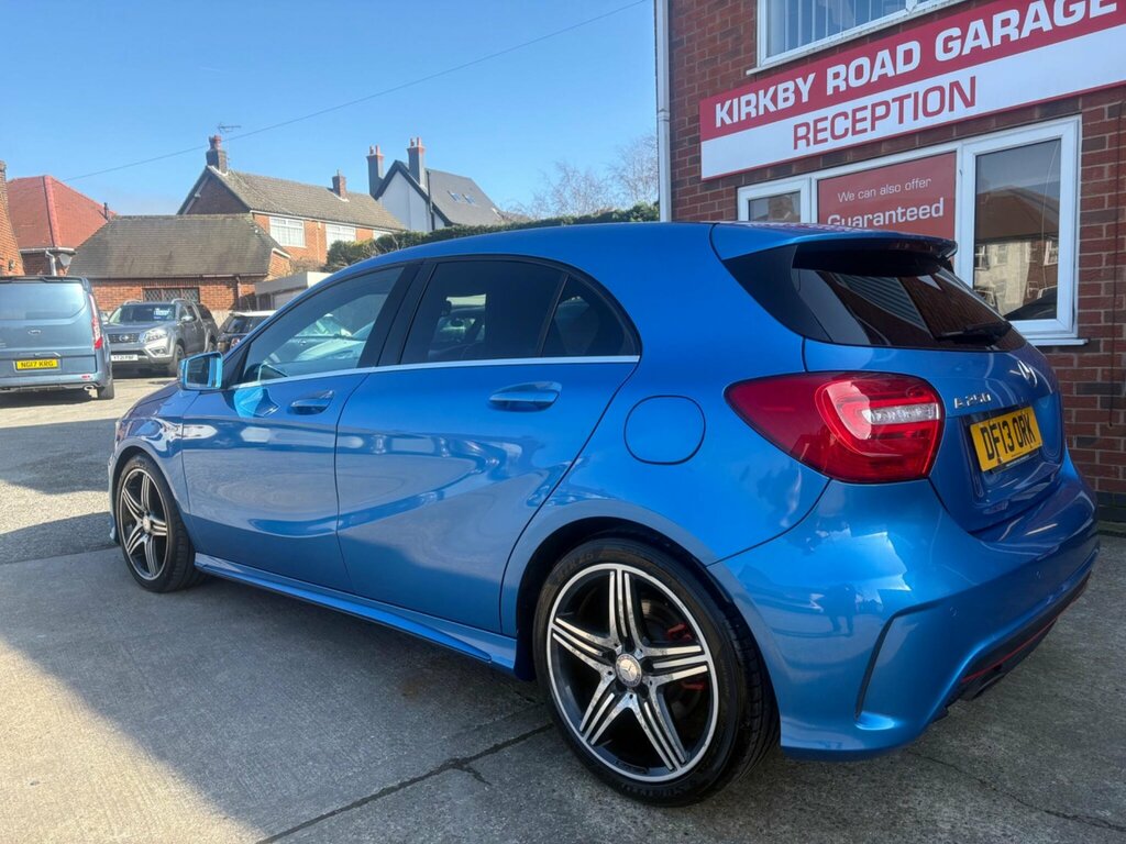 Mercedes-Benz A Class 2.0 A250 Blueefficiency Engineered By Amg 7G-dct E DF13ORK Blue #4