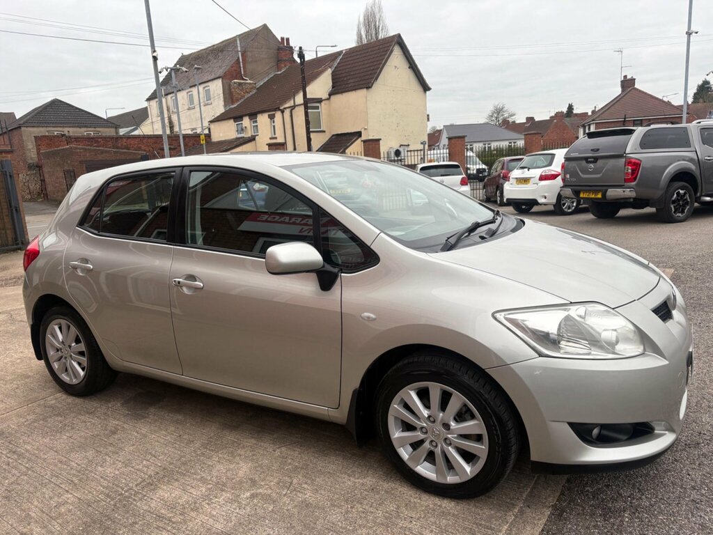 Toyota Auris 1.6 Vvt-i T Spirit Silver #6