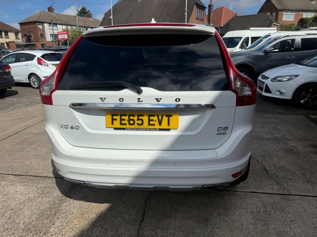 Volvo XC60 2.4 D5 Se Lux Nav Awd Euro 6 Ss FE65EVT White #6
