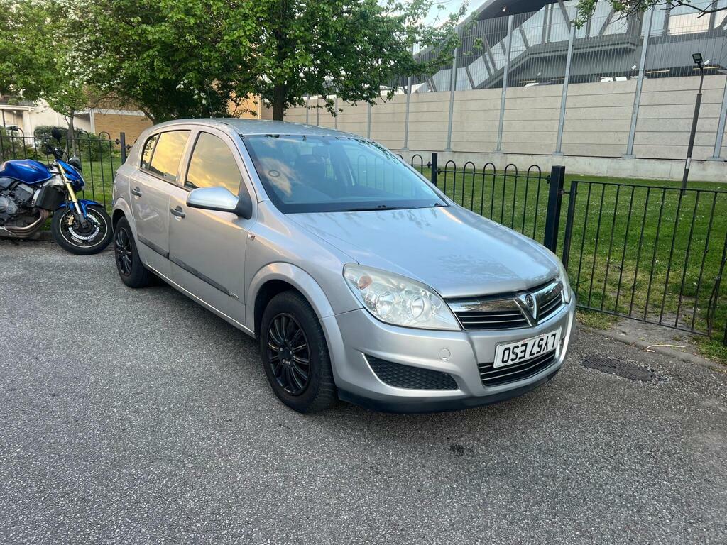 Vauxhall Astra 1.8I 16V Life Silver