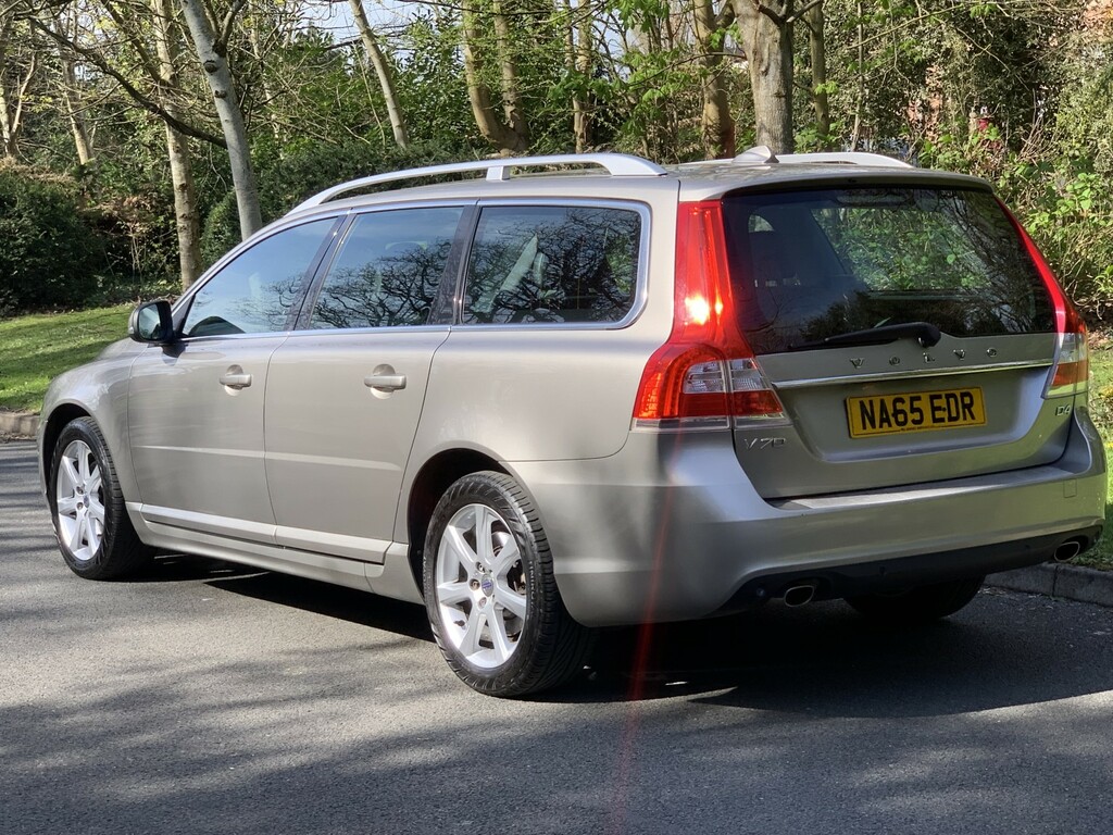 Volvo V70 2.0 Se Lux D4 Gold #5