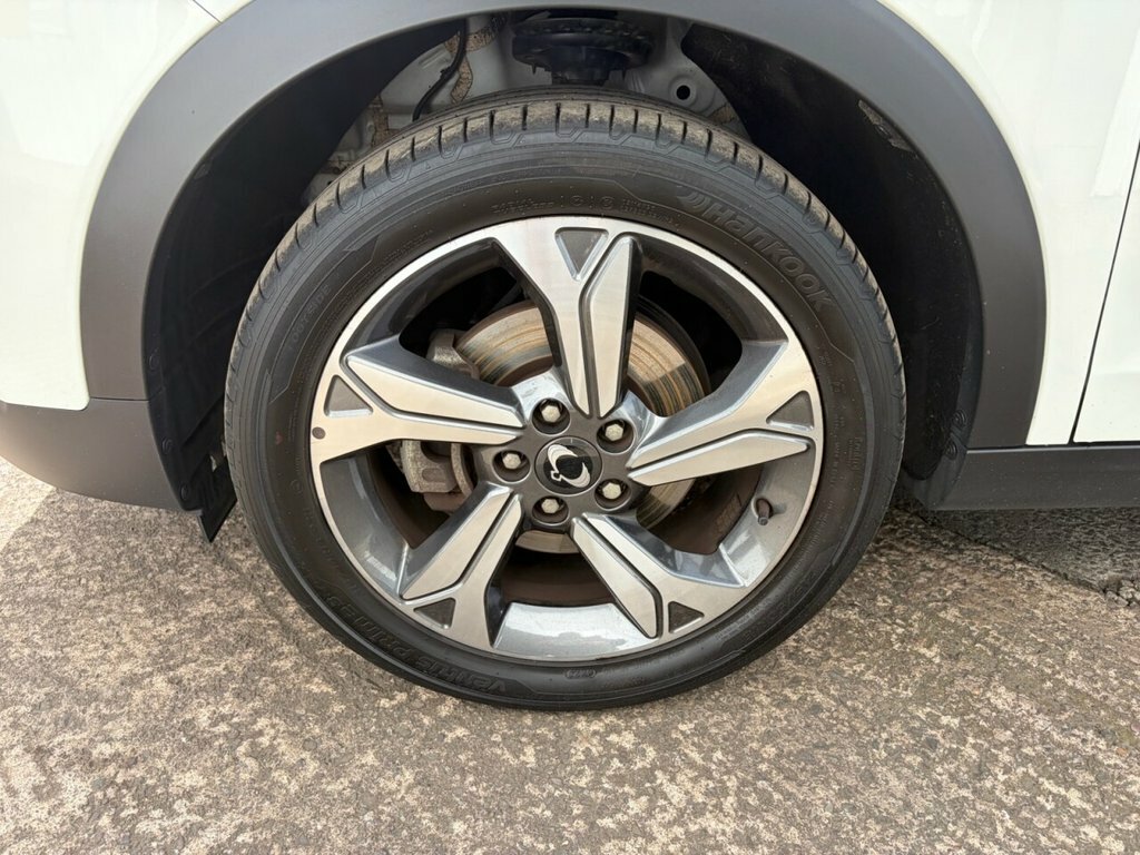 SsangYong Tivoli 1.5L Ultimate Nav White #3