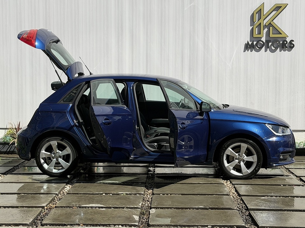 Audi A1 1.4 Tfsi Sport Sportback Euro 6 GJ67RZV Blue #4