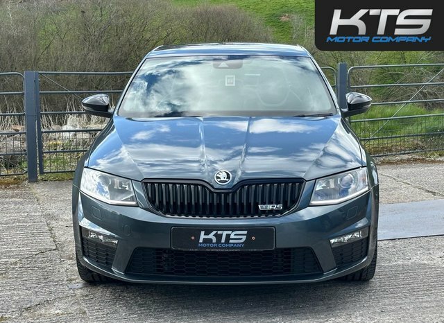 Skoda Octavia Tfsi Vrs Hatchback Grey #2