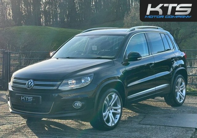 Volkswagen Tiguan Tdi Bluemotion Tech Sport Black #3