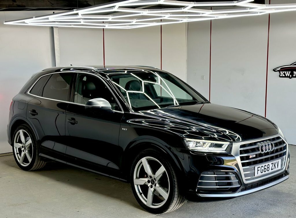Audi SQ5 Suv FG68ZKV Black #4