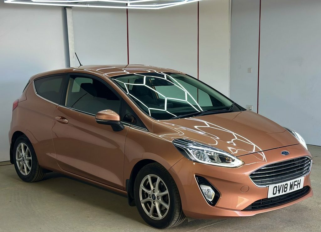 Ford Fiesta 1L Zetec Bo Play Series OV18WFH Brown #2