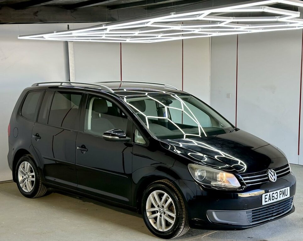Volkswagen Touran 1L Se Black #3