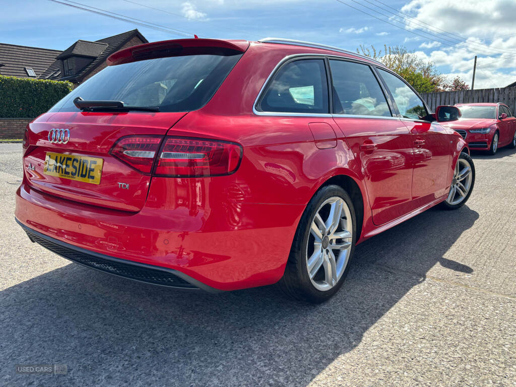 Audi A4 2.0 Tdi 150 S Line Multitronic GM15JDX Red #4
