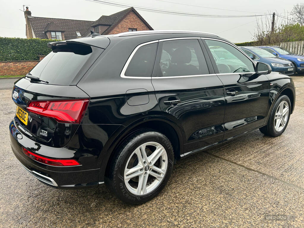 Audi Q5 2.0 Tdi Quattro S Line S Tronic NK18LTT Black #5