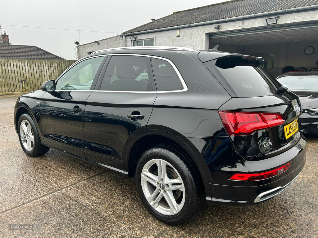 Audi Q5 2.0 Tdi Quattro S Line S Tronic NK18LTT Black #3