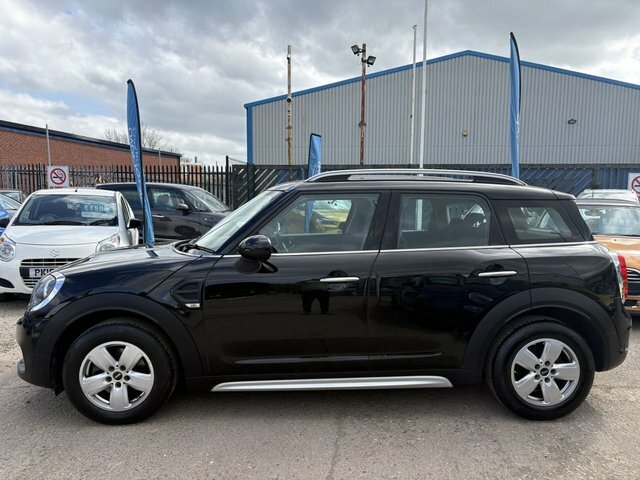 Mini Countryman 2.0 Cooper D Suv Euro 6 S S 1 Black #6