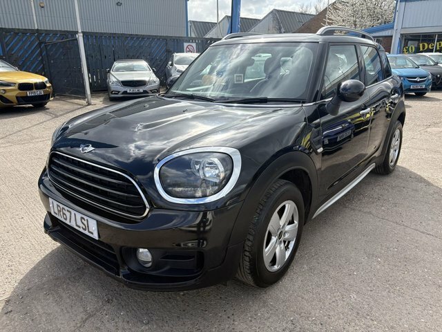 Mini Countryman 2.0 Cooper D Suv Euro 6 S S 1 Black #2