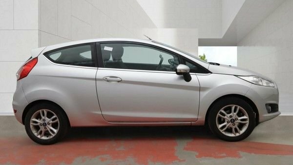 Ford Fiesta 1.25 Zetec Hatchback Euro 5 82 MA64WWR Silver #5