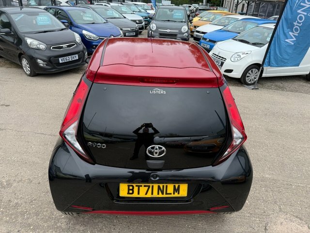 Toyota Aygo 1.0 Vvt-i X-clusiv Hatchback Eur BT71NLM Black #6