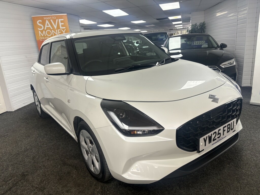 Suzuki Swift Hatchback 1.2 Mhev Motion YW25FBU White #2
