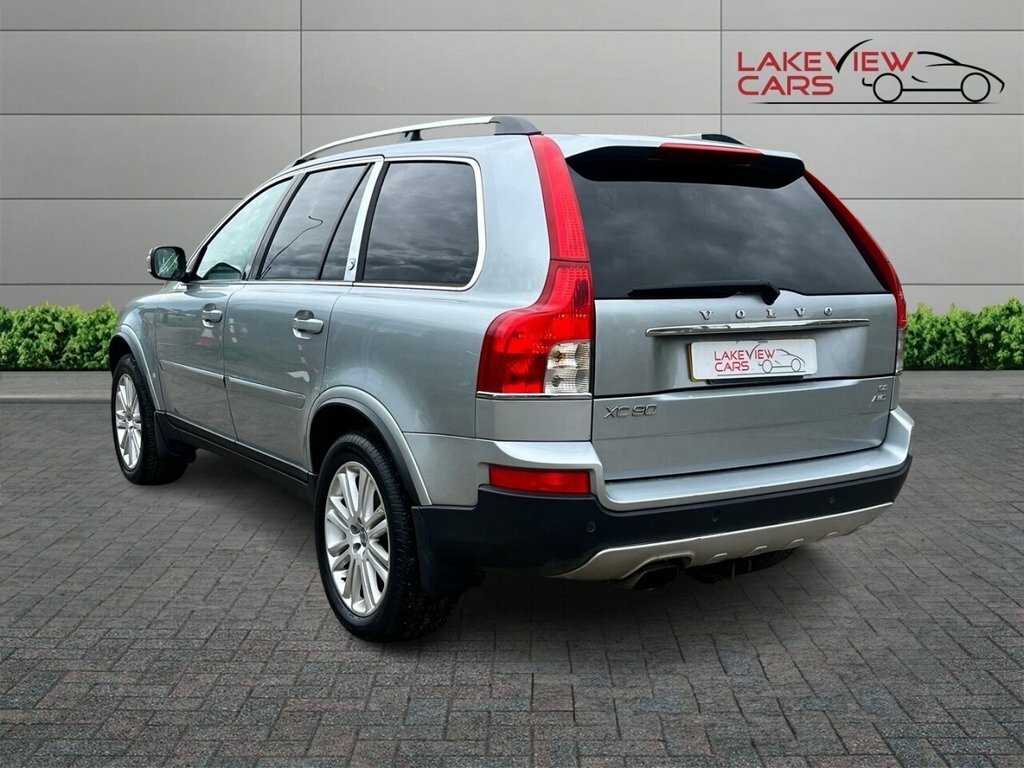 Volvo XC90 3.2L Executive YY59NLV Silver #2