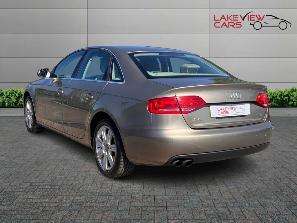Audi A4 2L Se Beige #2