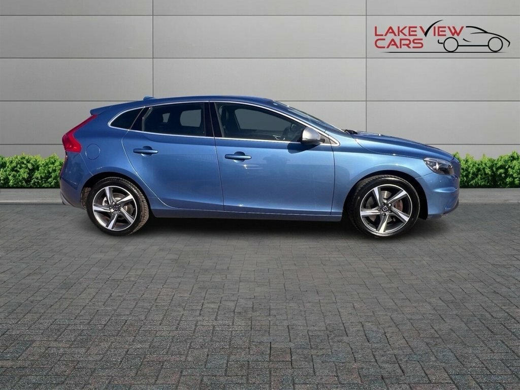 Volvo V40 1.5L R-design Blue #3
