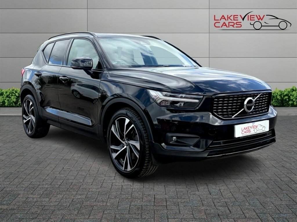 Volvo XC40 1.5L R-design Pro Black
