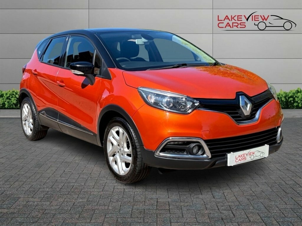 Renault Captur 0.9L Dynamique Medianav Orange
