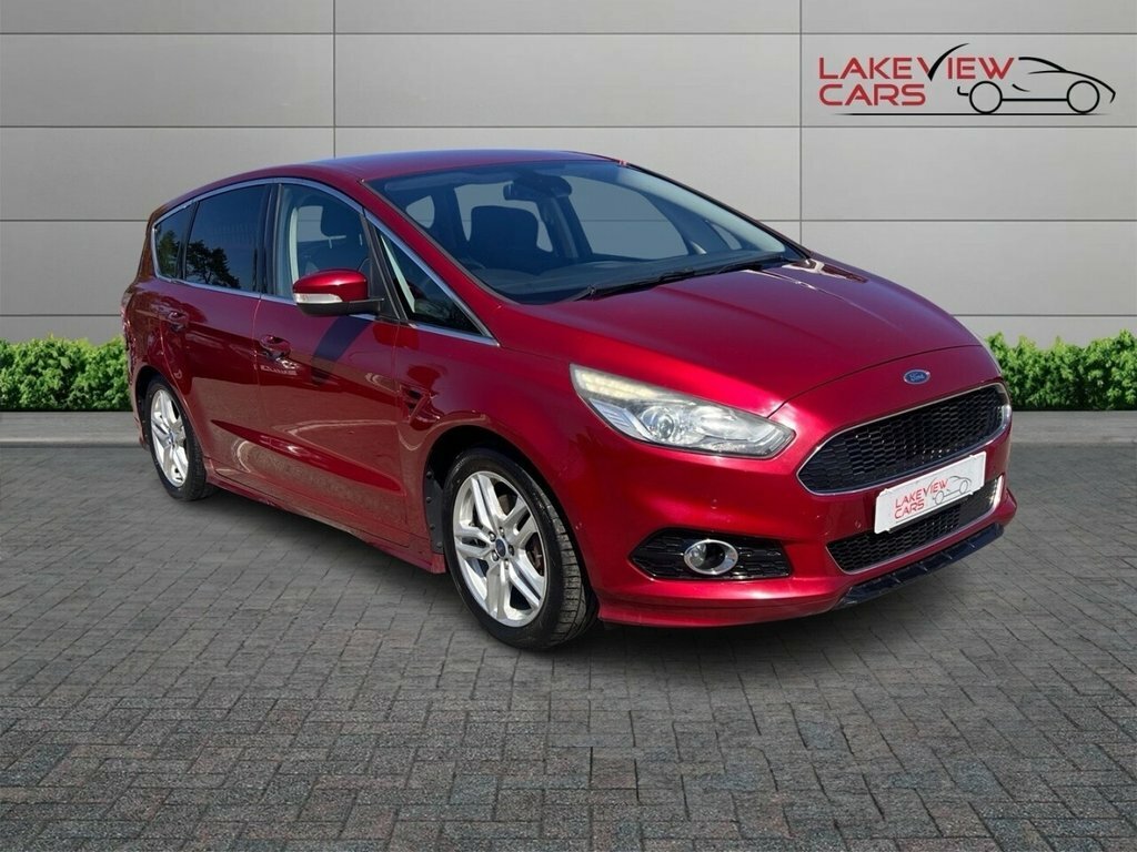 Ford S-Max 2L Titanium Sport Red