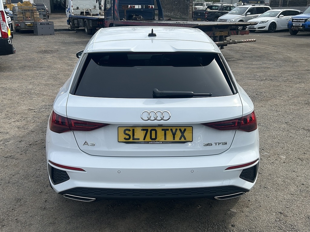 Audi A3 1.5 Tfsi 35 S Line Sportback Eur SL70TYX White #3
