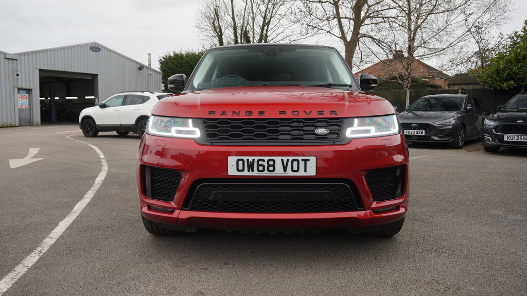 Land Rover Range Rover Sport 2.0 P400e 13.1Kwh Red #2