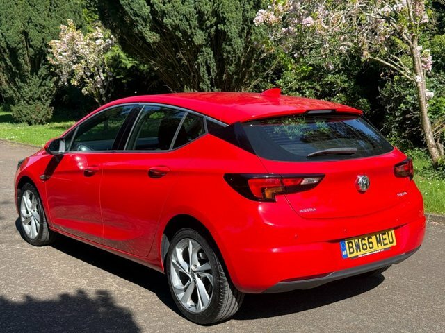 Vauxhall Astra Turbo Sri Nav Hatchback BW66MEU Red #5