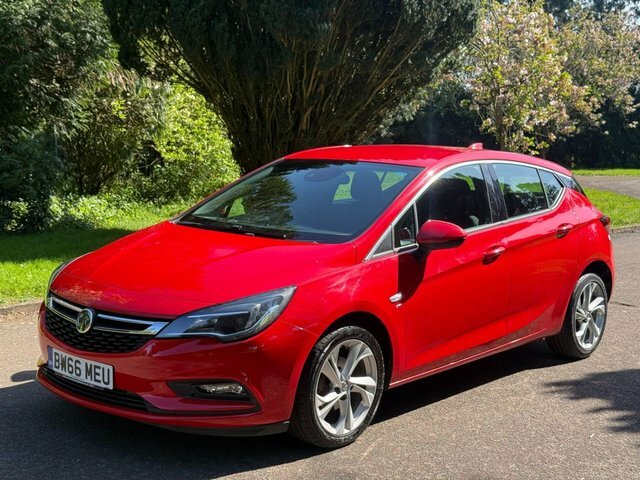 Vauxhall Astra Turbo Sri Nav Hatchback BW66MEU Red #3