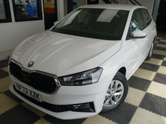 Skoda Fabia Tsi Se Comfort Hatchback White