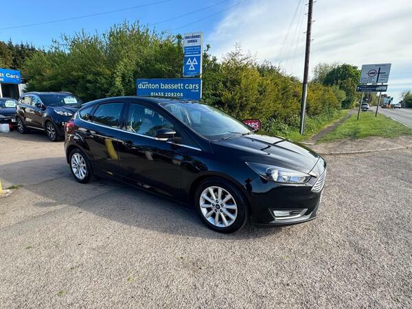 Ford Focus 1.0T Ecoboost Titanium Euro 6 Ss DX65ZVR Black #5