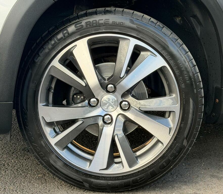 Peugeot 2008 Suv 1.5 Bluehdi Allure Euro 6 Ss 201969 YH69WJY Grey #3