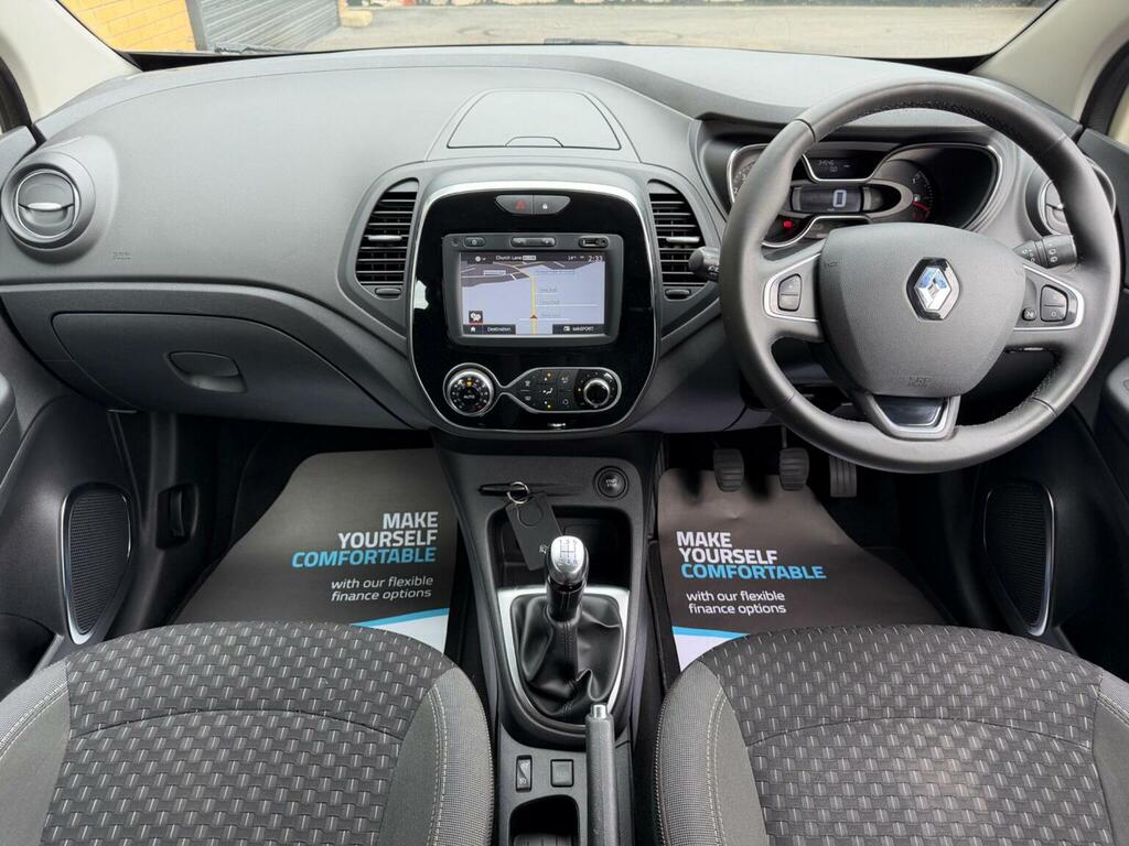 Renault Captur Suv 1.5 Dci Energy Dynamique Nav Euro 6 Ss YT18DCY White #2