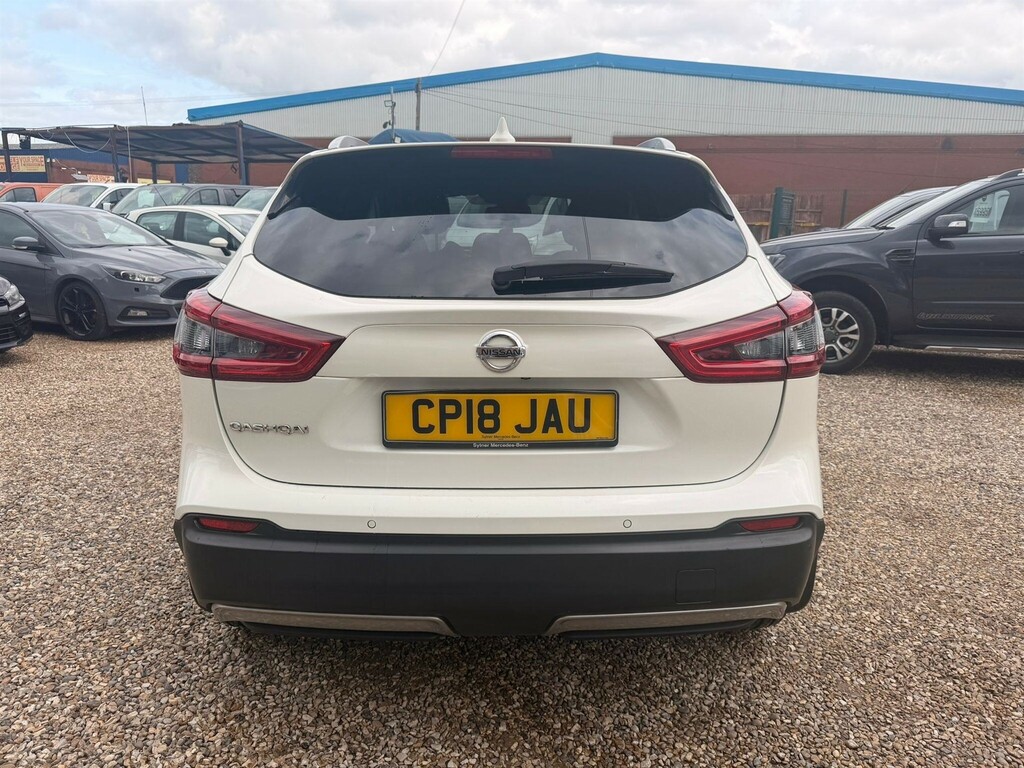 Nissan Qashqai 1.6 Dci Pilot One Edition Xtron Euro 6 Ss CP18JAU White #5