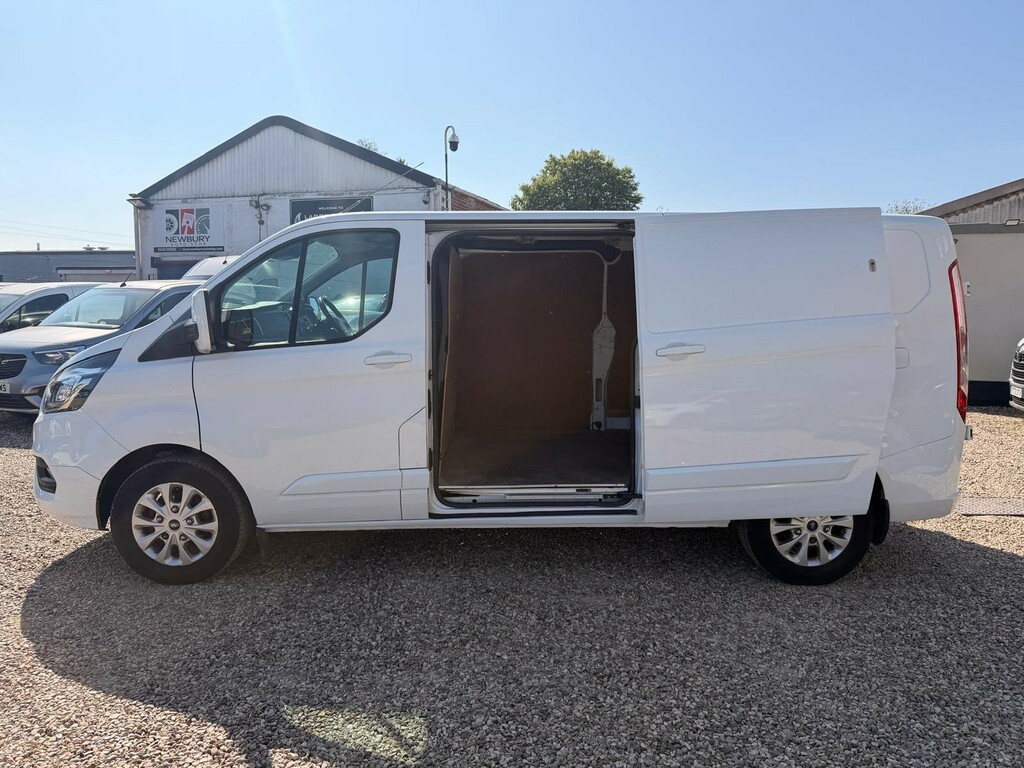 Ford Transit Custom 2.0 300 Ecoblue Limited L2 H1 Euro 6 Ss HJ69AEC White #5