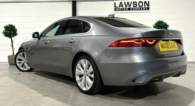 Jaguar XF 2.0 D200 Mhev S Saloon Euro 6 S S Grey #5