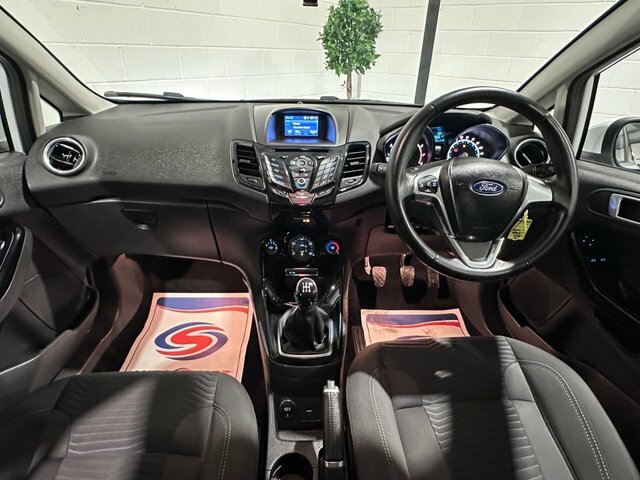 Ford Fiesta 1.0T Ecoboost Zetec Hatchback Eu White #6