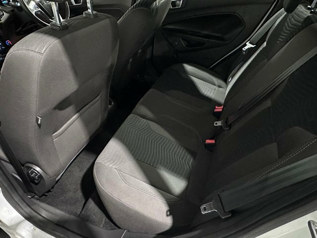 Ford Fiesta 1.0T Ecoboost Zetec Hatchback Eu White #3