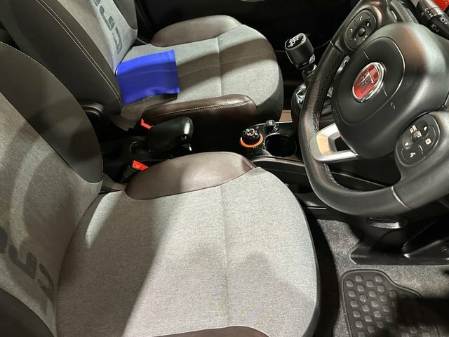 Fiat Panda 0.9 Twinair Cross Hatchback Euro Black #4